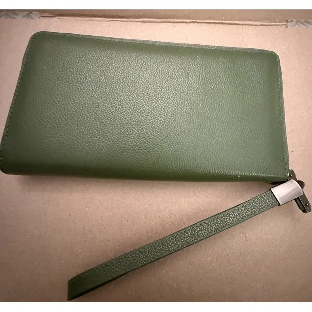 Bveyzi Leather Wallet CardHolder Ziparound Wristlet Green‎ RFID Blocking